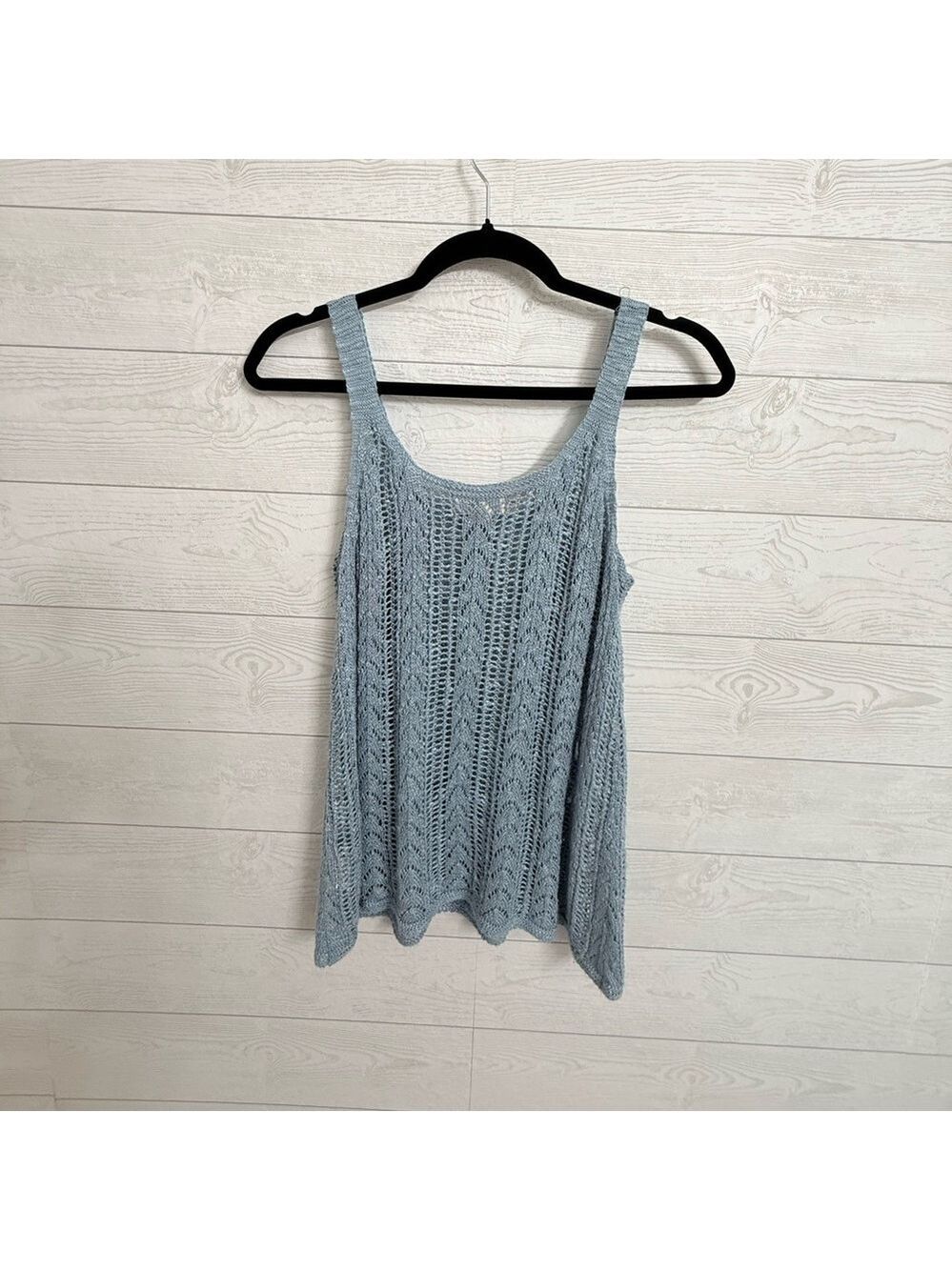 Pink Republic Women’s Blue Sleeveless Crocheted Top. Size M - Picture 3 of 6